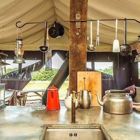 Hoeve De Pippert Hotel Ophemert ภายนอก รูปภาพ
