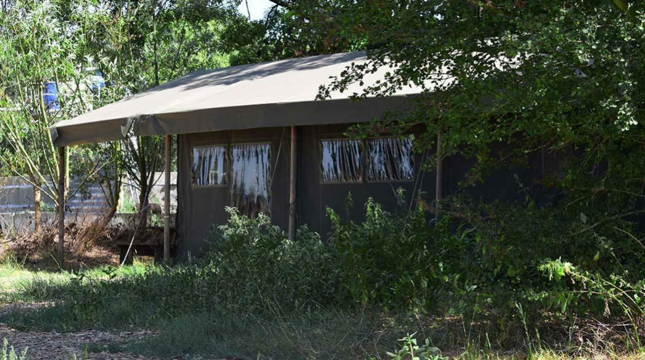 Hoeve De Pippert Hotel Ophemert ภายนอก รูปภาพ